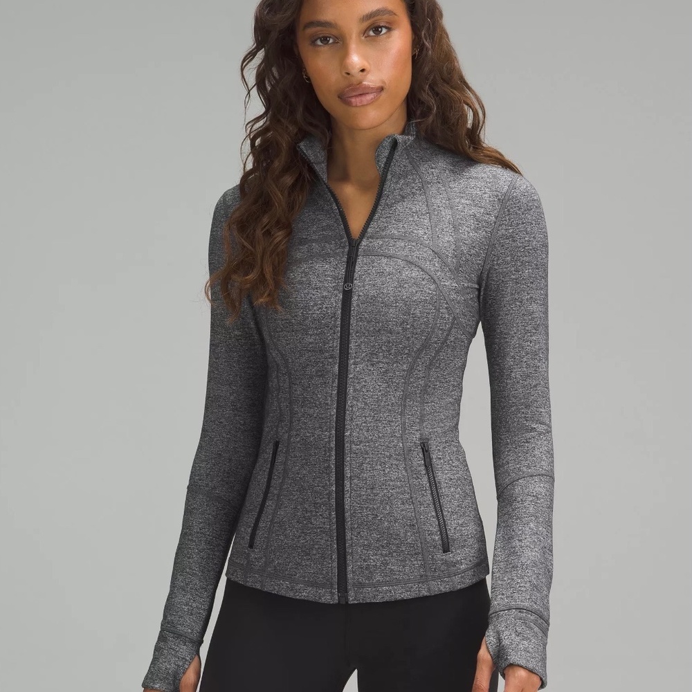 Lululemon define jacket luon size 6 heathered black EUC